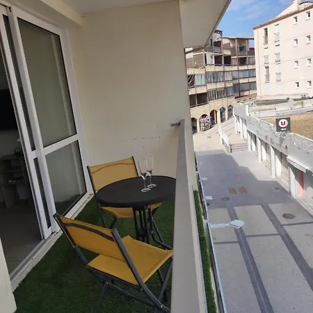 à 40 M 2 Piscines 4 Pers Le Nid De Dothy Apartamento *