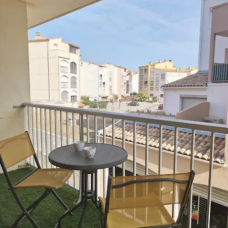 Apartamento à 40 M 2 Piscines 4 Pers Le Nid De Dothy *