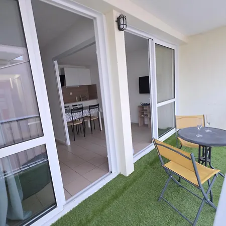 Apartamento à 40 M 2 Piscines 4 Pers Le Nid De Dothy *