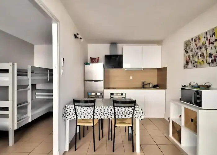 Apartment A 40 M 2 Piscines 4 Pers Le Nid De Dothy Agde