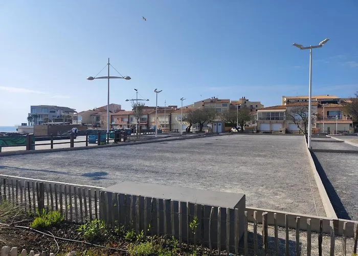 Apartment A 40 M 2 Piscines 4 Pers Le Nid De Dothy